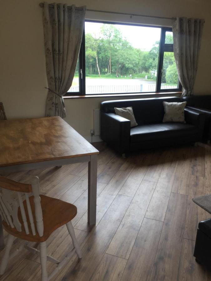 Kits Lodge Crover Cavan Dış mekan fotoğraf